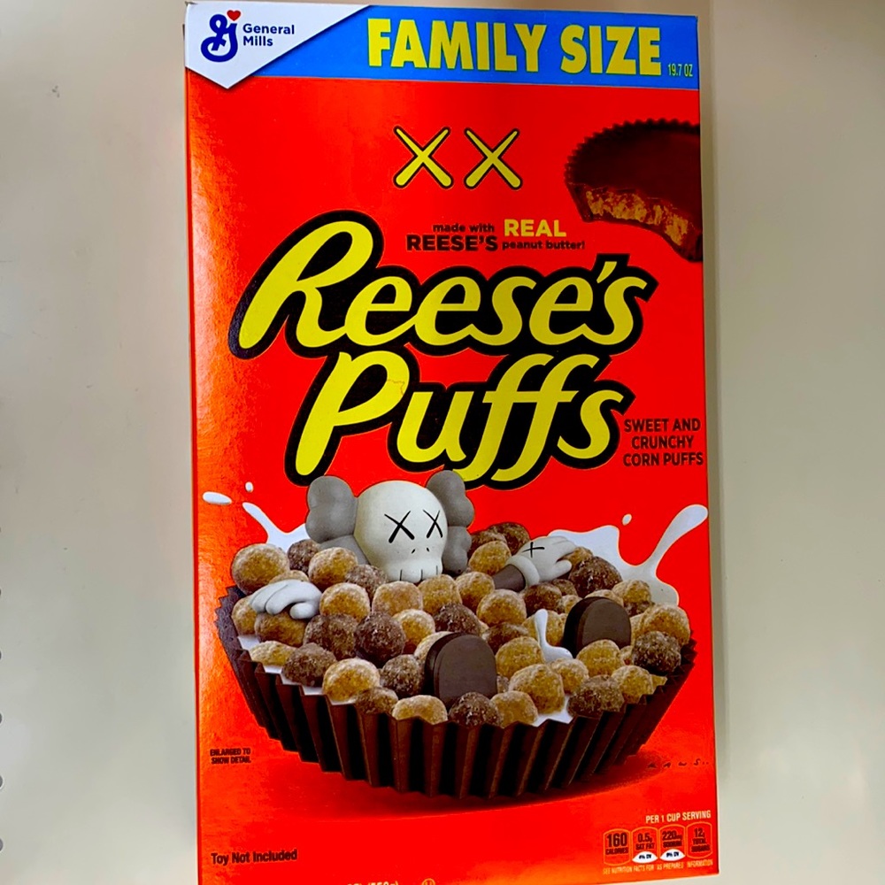 KAWS x Reese’s Puffs family size box